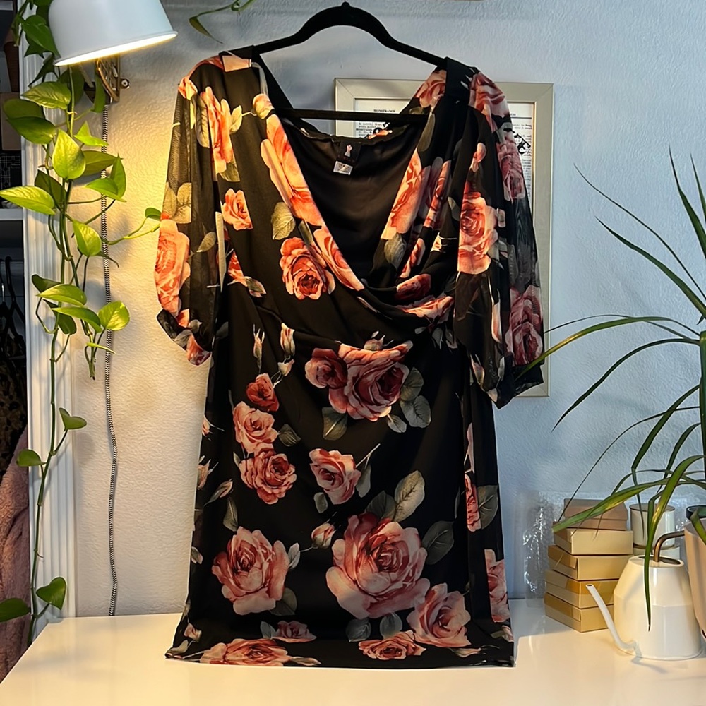 Black and floral dress 2x